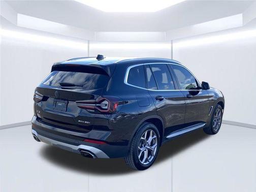 Black 2022 BMW X3 xDrive30i