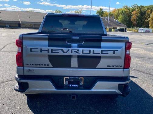 2023 Chevrolet Silverado 1500 Custom