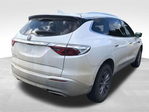 2024 Buick Enclave Essence FWD