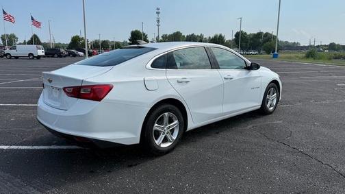 2022 Chevrolet Malibu 1LS