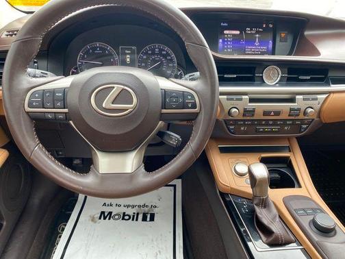 2016 Lexus ES 350 Base