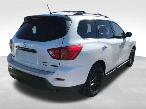 2018 Nissan Pathfinder S