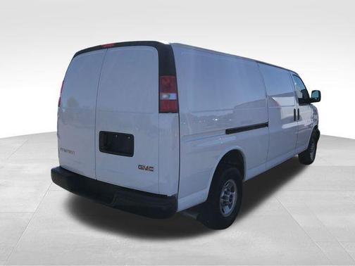 2024 GMC Savana 2500 Work Van