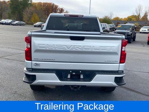 2022 Chevrolet Silverado 1500 Custom