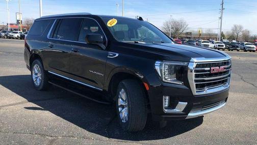 2023 GMC Yukon XL SLT