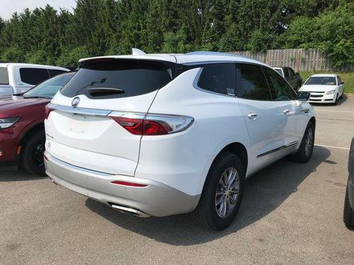 2022 Buick Enclave FWD Essence