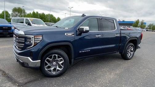 2023 GMC Sierra 1500 SLT