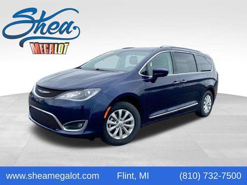 2018 Chrysler Pacifica Touring-L