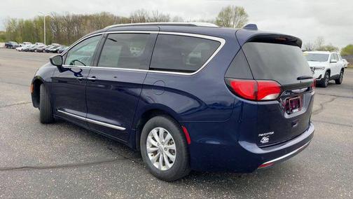 2018 Chrysler Pacifica Touring-L
