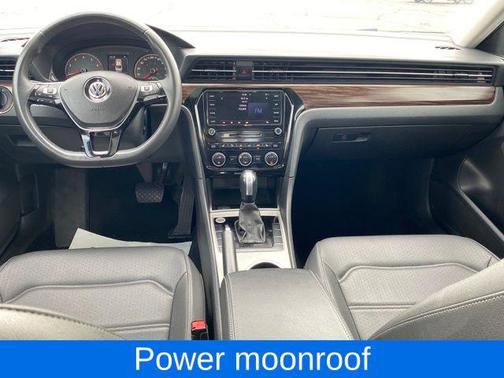 2022 Volkswagen Passat 2.0T Limited Edition