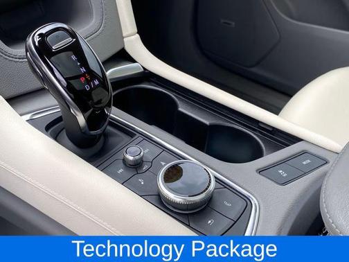 2023 Cadillac XT6 Premium Luxury FWD