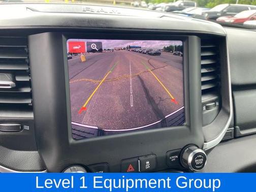 2024 RAM 3500 Big Horn Crew Cab 4x4 8' Box