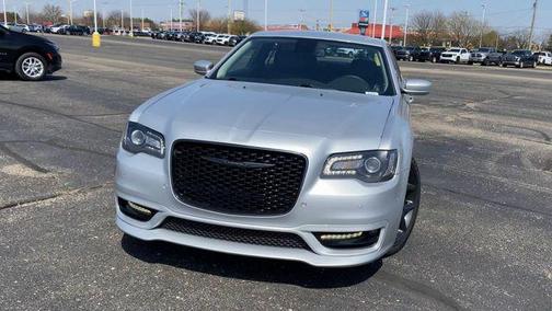 2022 Chrysler 300 Touring