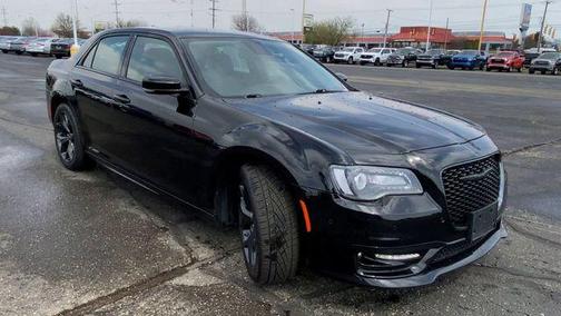 2022 Chrysler 300 Touring