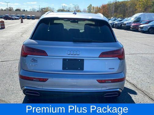 2023 Audi Q5 45 S line Premium Plus