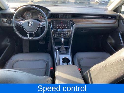 2022 Volkswagen Passat 2.0T Limited Edition
