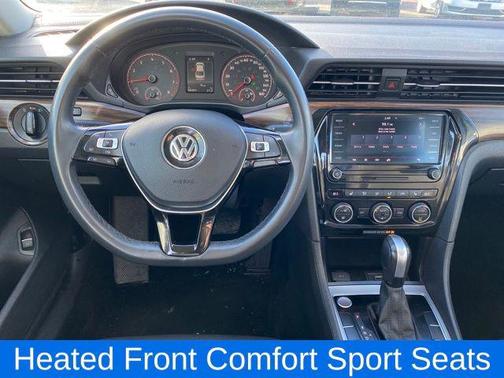 2022 Volkswagen Passat 2.0T Limited Edition