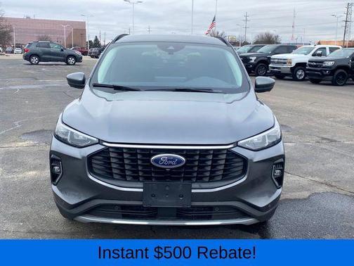 2023 Ford Escape Platinum