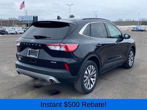 2022 Ford Escape Titanium