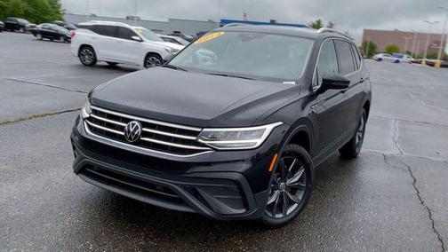 2024 Volkswagen Tiguan 2.0T SE