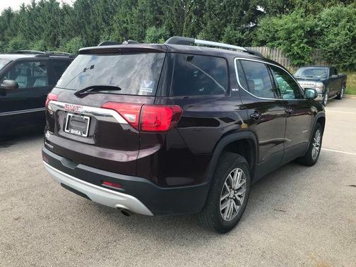 2018 GMC Acadia SLE-2