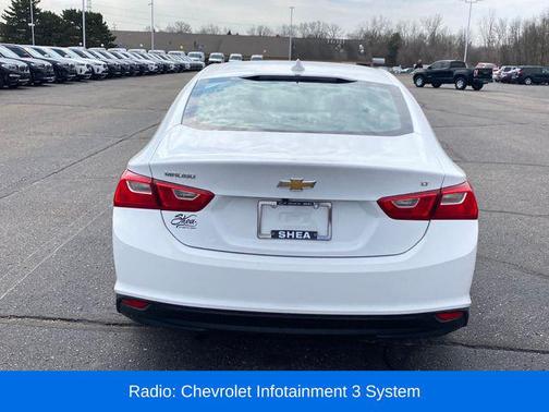 Summit White 2023 Chevrolet Malibu 1LT