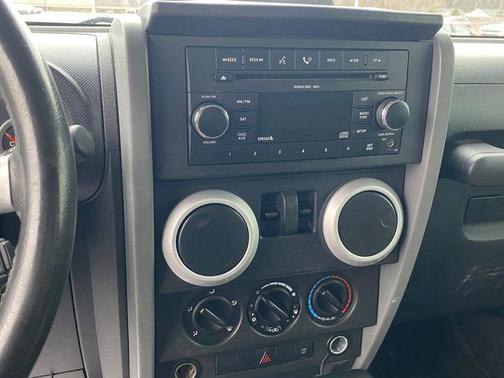 2009 Jeep Wrangler Sahara