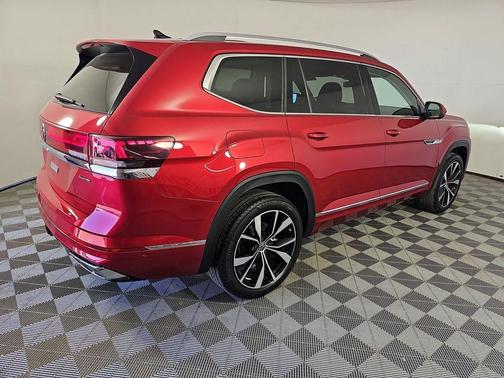 2024 Volkswagen Atlas 2.0T SEL Premium R-Line 4MOTION