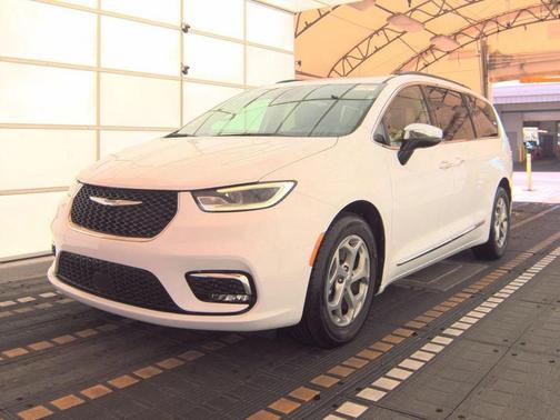2023 Chrysler Pacifica Limited