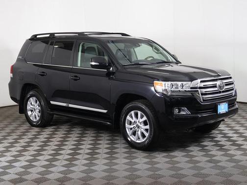 2020 Toyota Land Cruiser Base