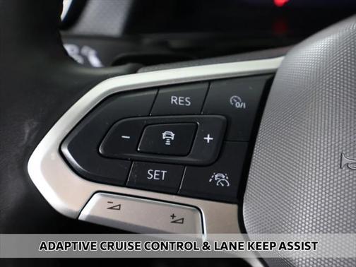 2024 Volkswagen Atlas Cross Sport 2.0T SEL Premium