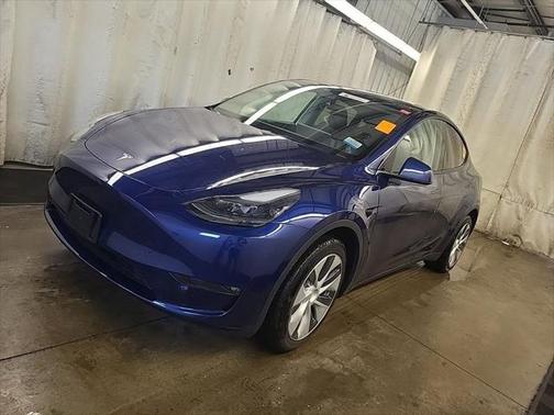 2023 Tesla Model Y Long Range Dual Motor All-Wheel Drive