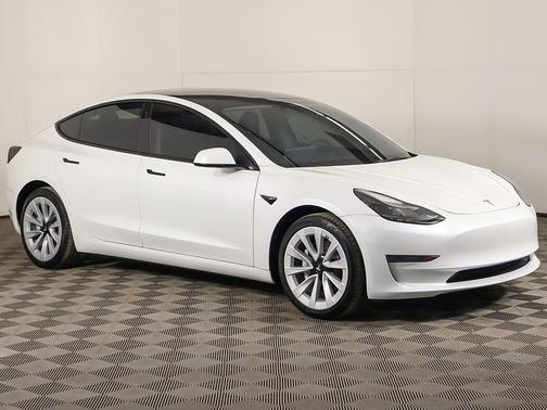 2023 Tesla Model 3 Standard Range