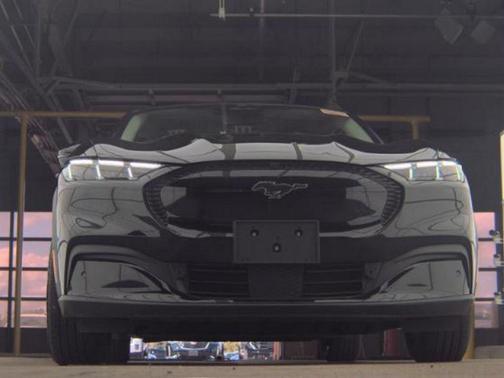 2024 Ford Mustang Mach-E Select