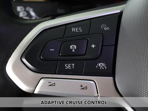 2024 Volkswagen Atlas 2.0T SE w/Technology 4MOTION