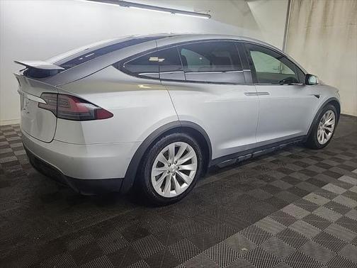 2018 Tesla Model X 75D