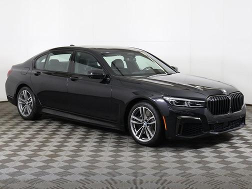2022 BMW 750 i xDrive