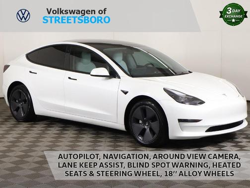 2022 Tesla Model 3 Standard Range
