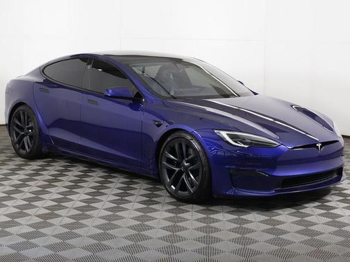 2022 Tesla Model S Plaid