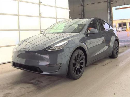 2023 Tesla Model Y Long Range Dual Motor All-Wheel Drive