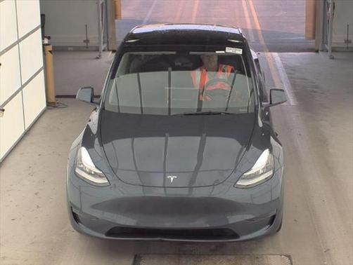 2023 Tesla Model Y Long Range Dual Motor All-Wheel Drive
