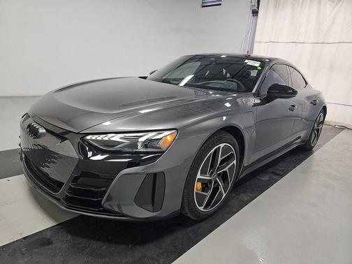 2024 Audi RS e-tron GT quattro