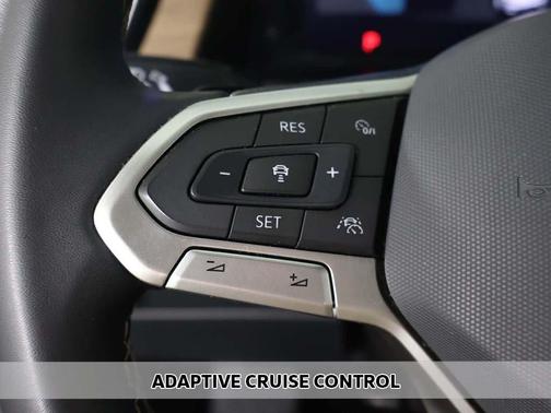 2024 Volkswagen Atlas 2.0T SE w/Technology 4MOTION