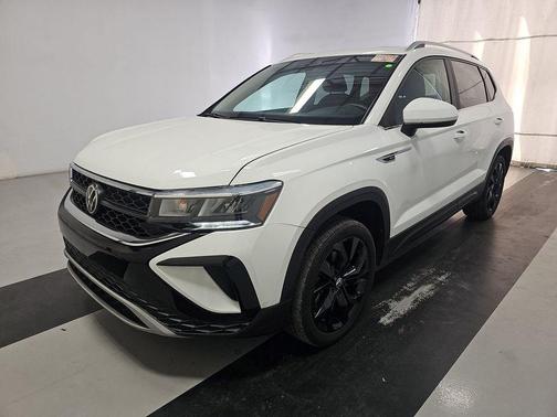 2023 Volkswagen Taos 1.5T SE
