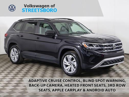 Deep Black Pearl 2023 Volkswagen Atlas 3.6L SE w/Technology