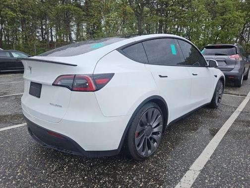 2022 Tesla Model Y Performance Dual Motor All-Wheel Drive