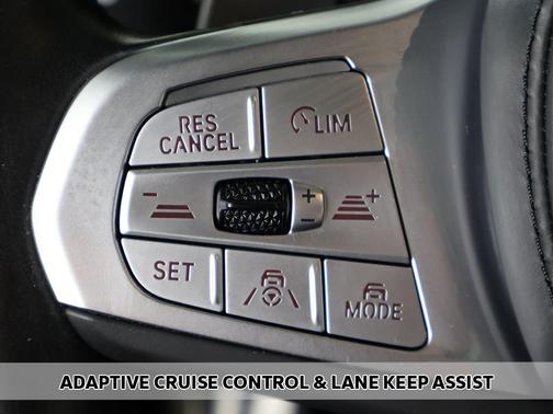 Black Sapphire Metallic 2022 BMW 750 i xDrive