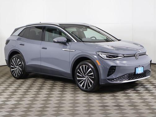 Pure Gray w/Black Roof 2023 Volkswagen ID.4 Pro S Plus