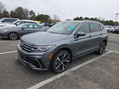 2022 Volkswagen Tiguan 2.0T SEL R-Line 4MOTION
