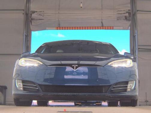 2020 Tesla Model S Long Range
